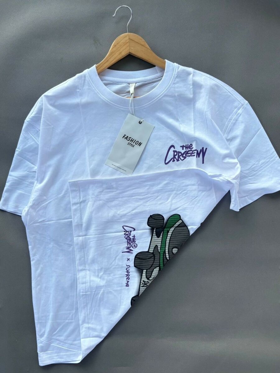 T-shirt disponible