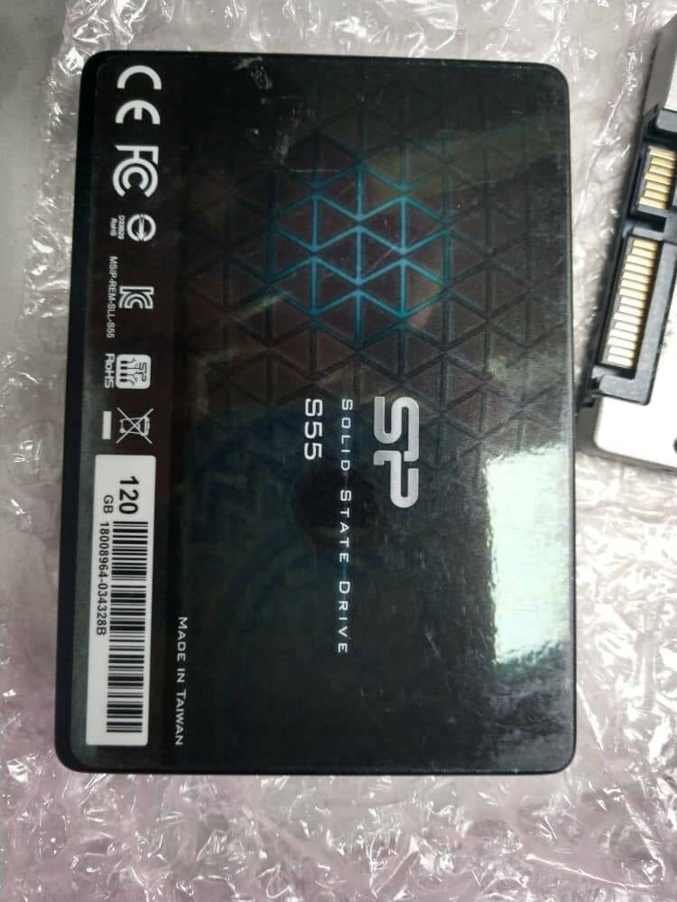 256 SSD LAPTOP