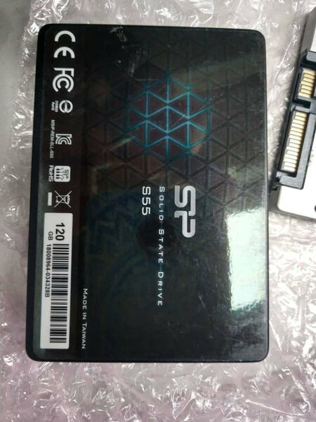 256 SSD LAPTOP