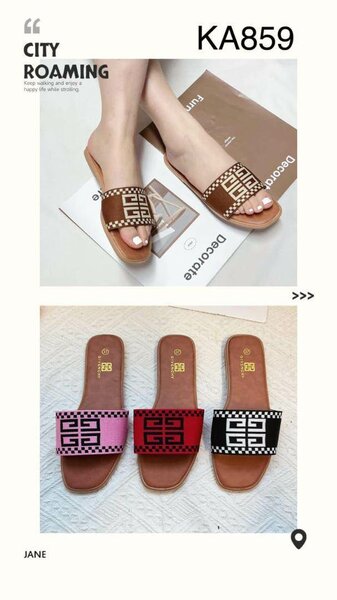Ladies slippers