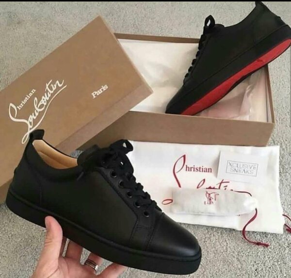 LOUBOUTIN AUTHENTIQUE