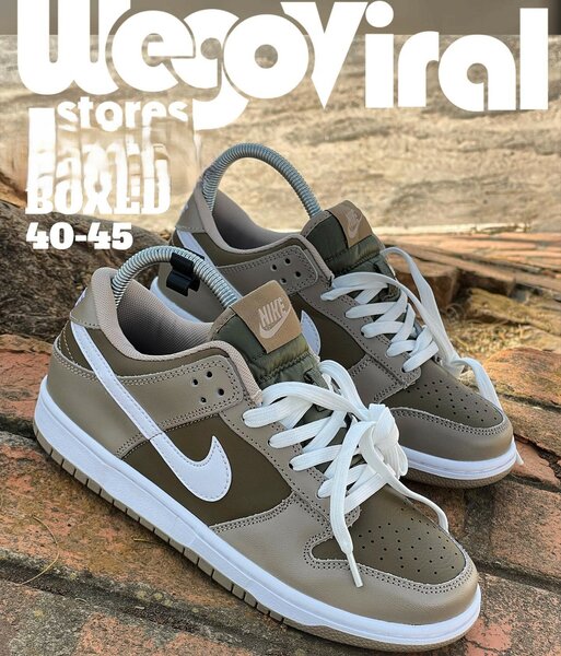 Sneakers NIKE