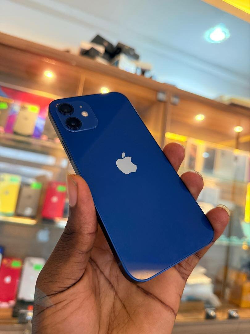 iPhone 12