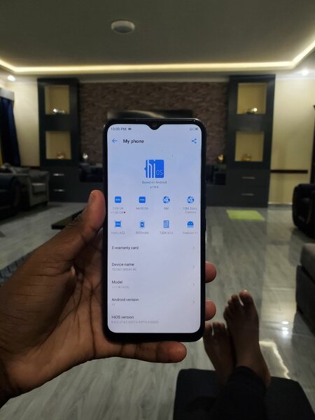 Tecno spark 8c