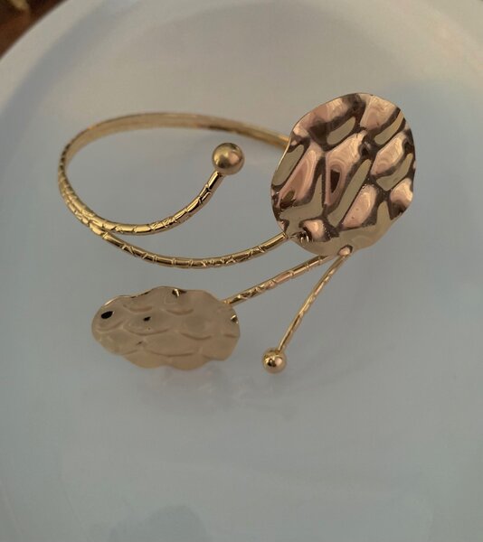 Imprint Arm cuff