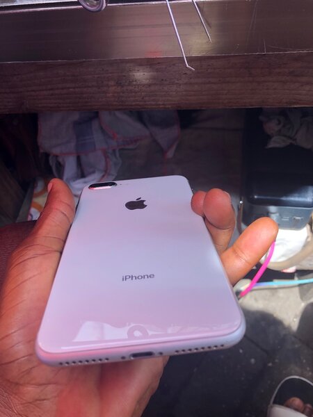iPhone 8plus