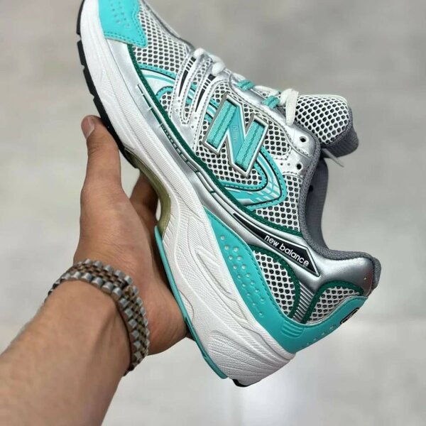 New balance 758