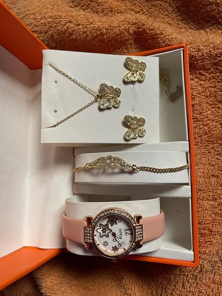 Jewelry set