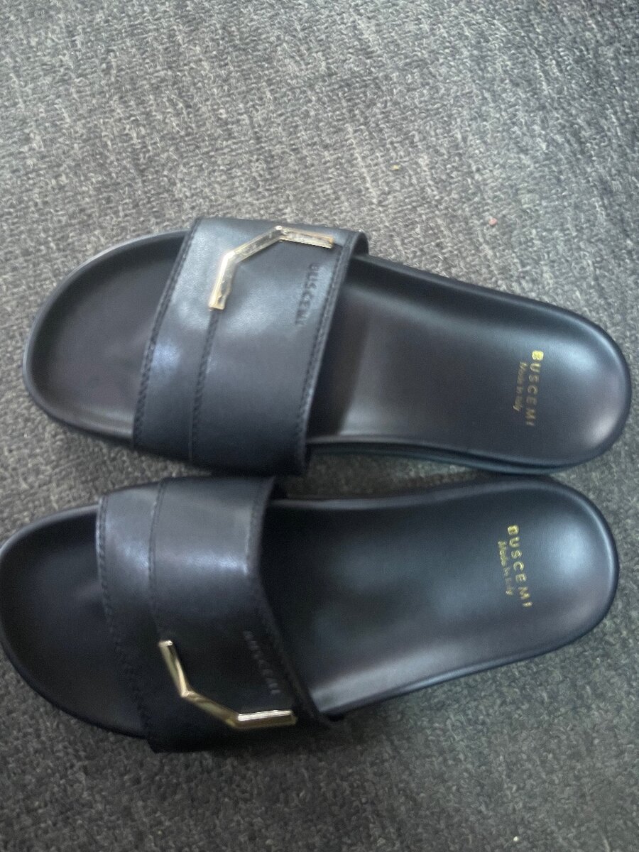 Slippers