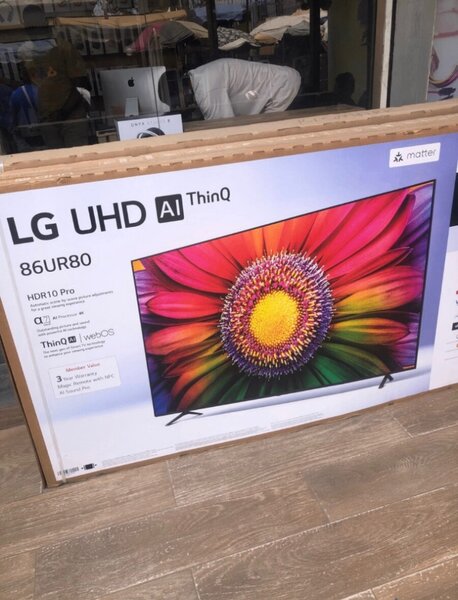 LG 4K UHD AI THINQ 86 inches Smart TV