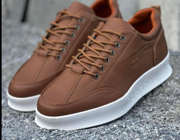 TIMBERLAND Sneakers