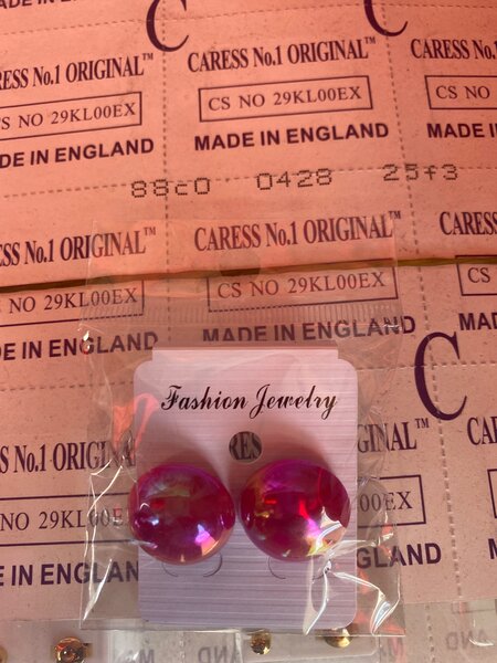 Round pink earring