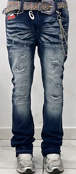 Jeans déchirés mode homme