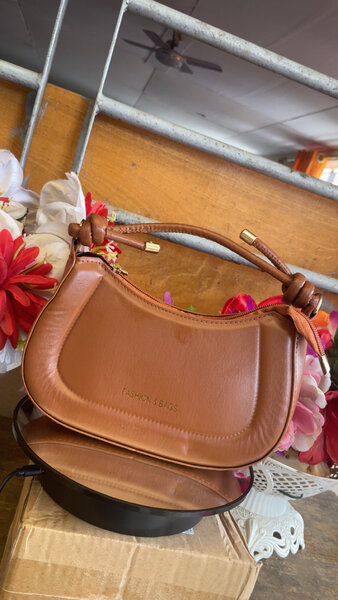 Sac à main en cuir élégant