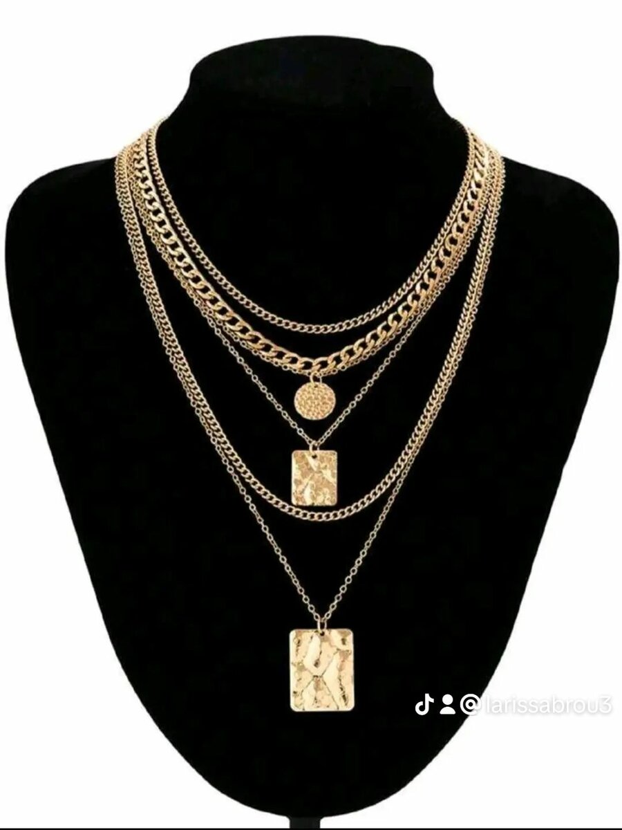 Ensemble chaînes et bracelet