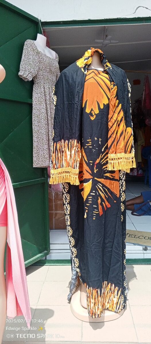 Robe longue à motifs ethniques