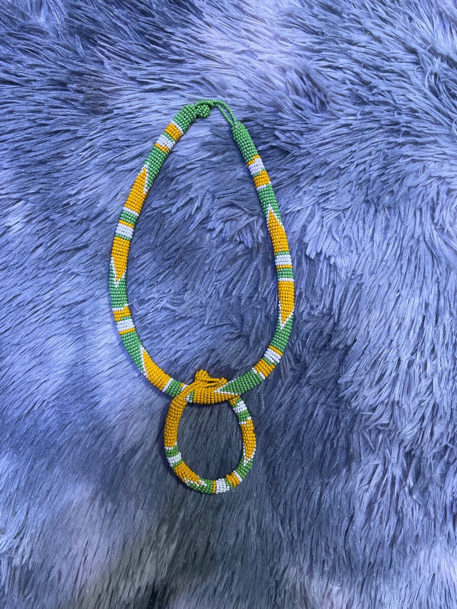 Collier ethnique perlé coloré