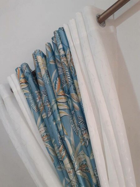 CURTAIN