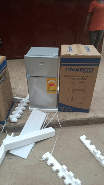 Hisense mini fridge