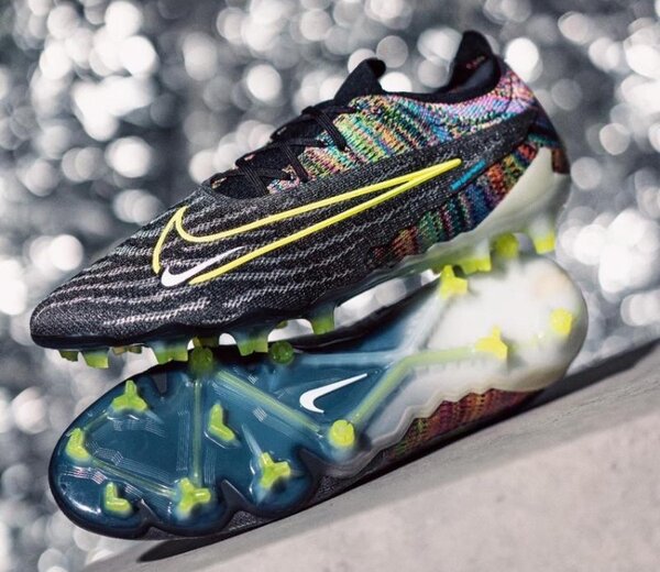 CRAMPON NIKE Phantom