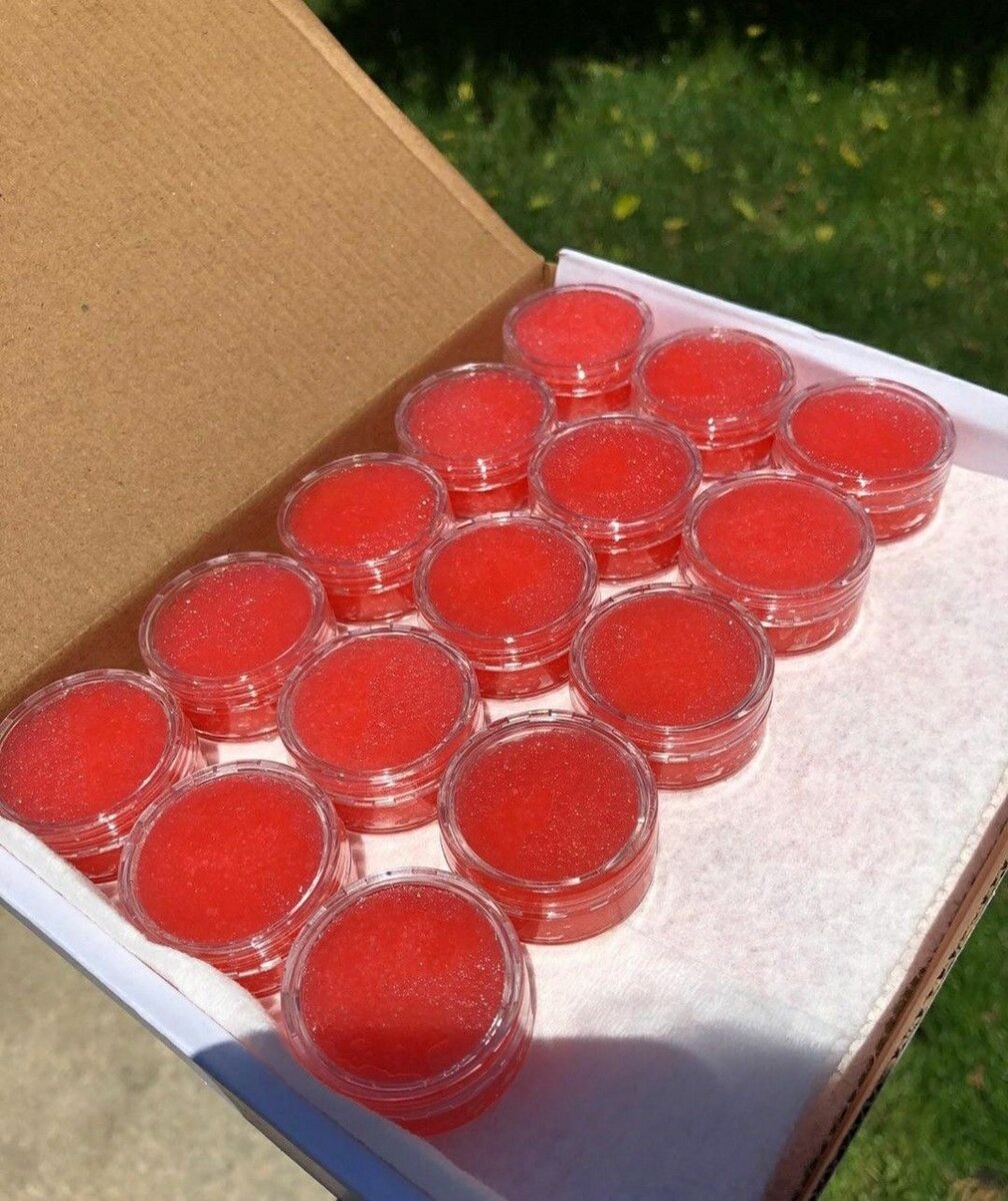 Gommage lèvre rose