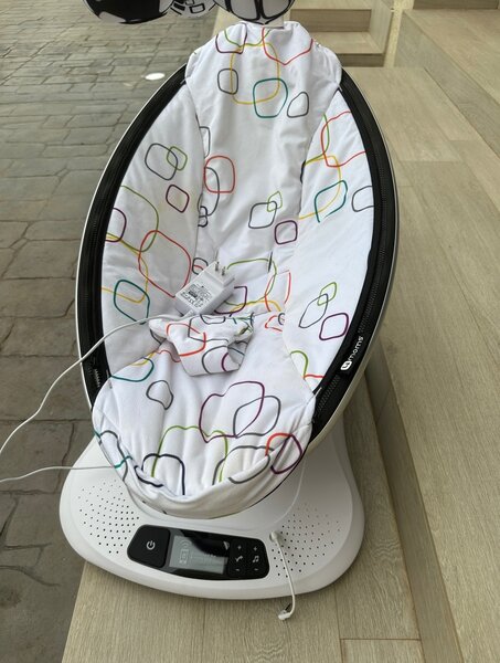 4 moms Mamaroo