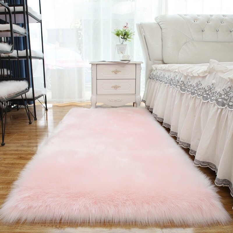 Fluffy fur mat