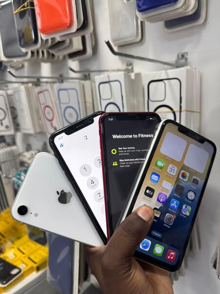 iPhone XR