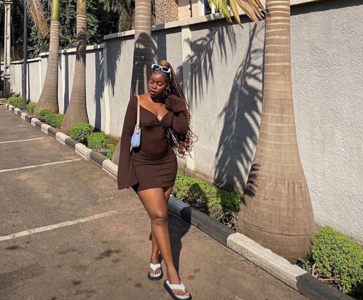 Robe sexy disponible