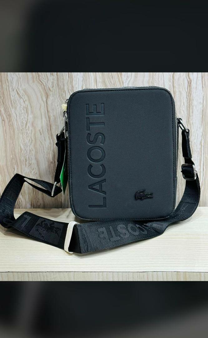 Sac lacoste