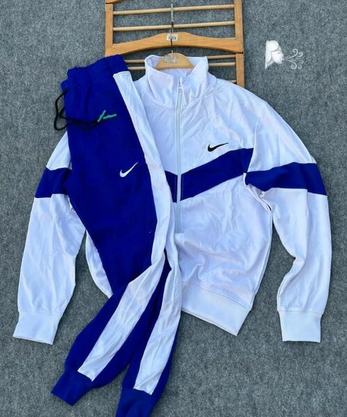 .En tenue de sport