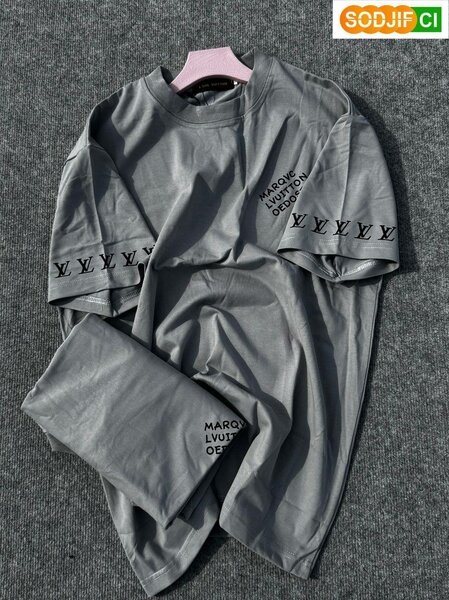 Tee-shirts