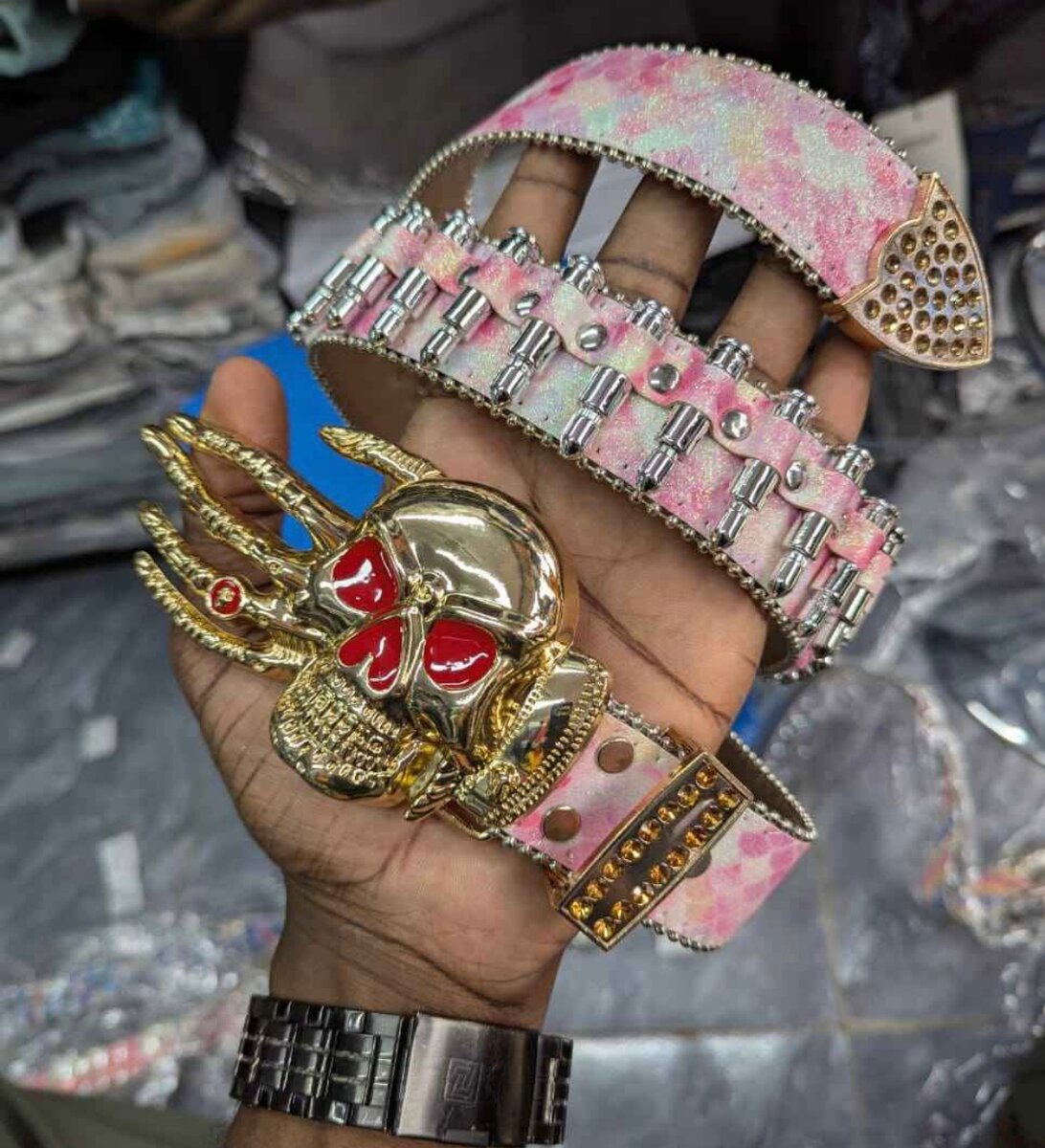 Ceintures Punk avec Crâne Doré