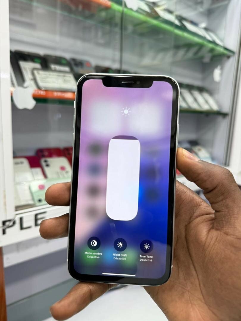 iPhone XR