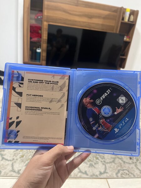 FIFA 21 .