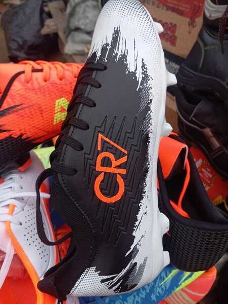 Paire de mande