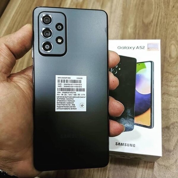 SAMSUNG GALAXY A52