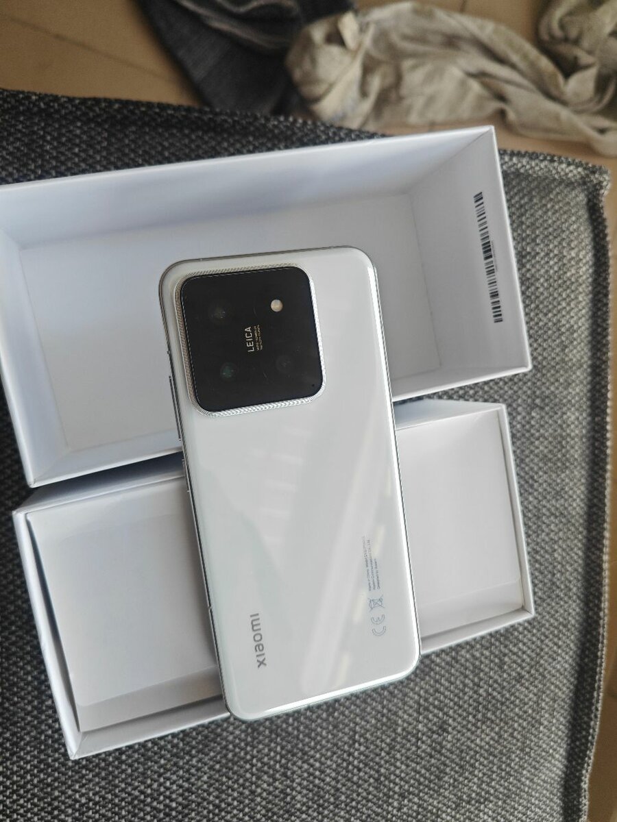 XIAOMI 14