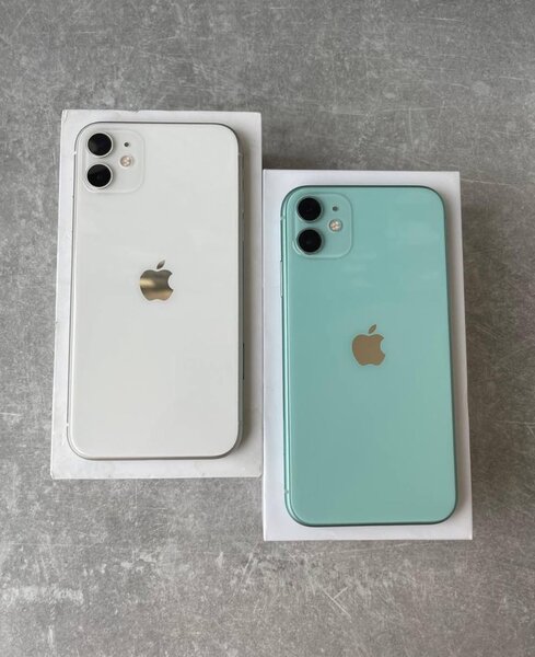 IPHONE 11