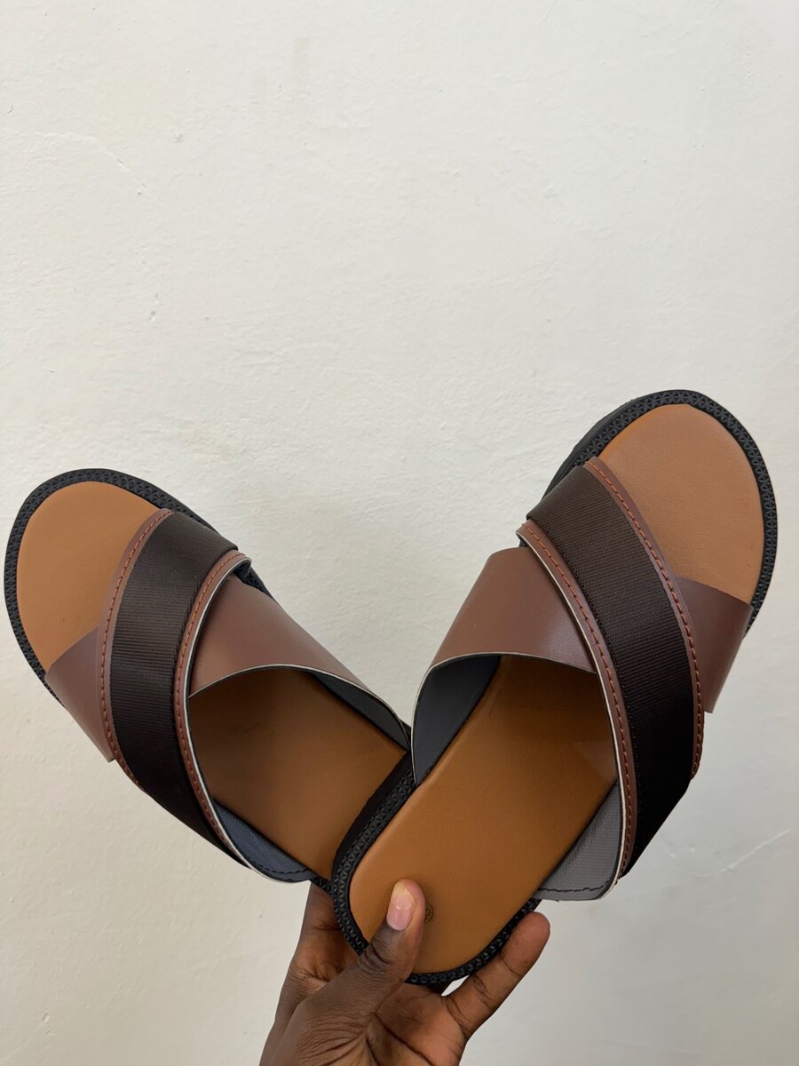 Cross slippers