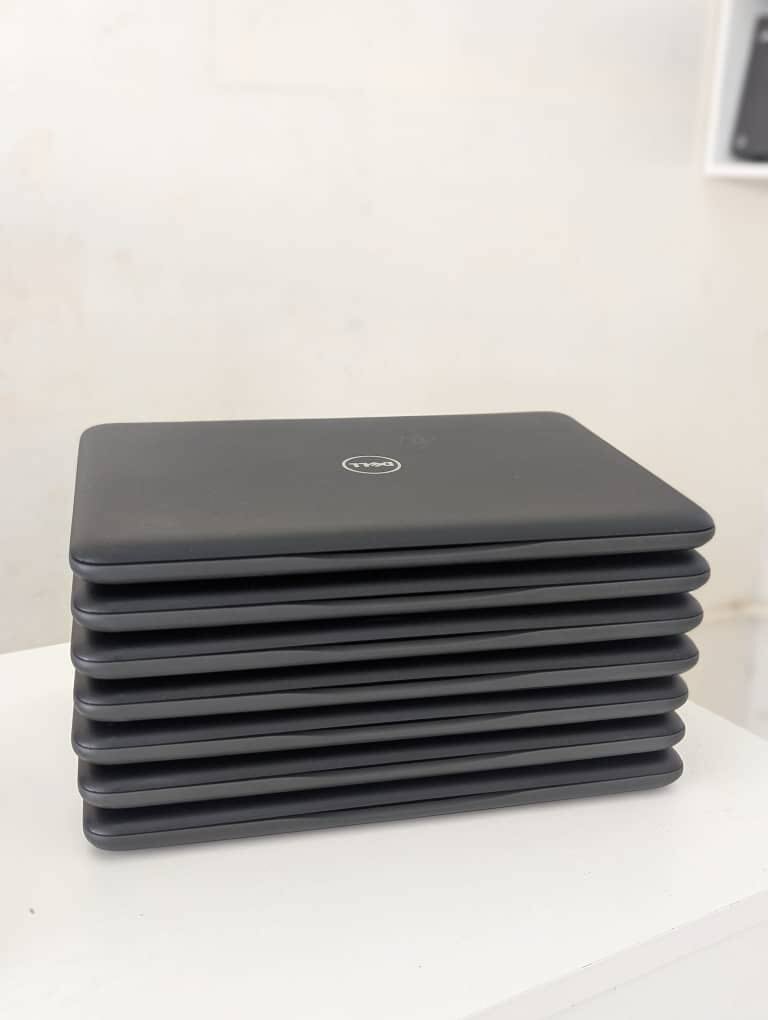 Dell latitude 3180