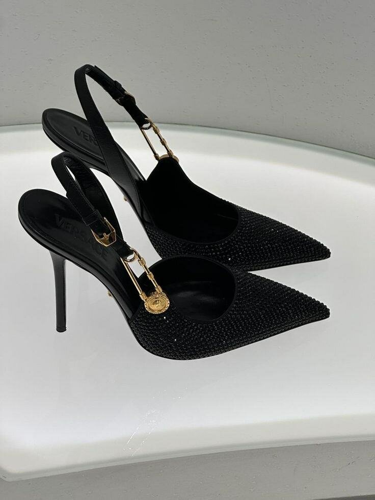 Heel sandals