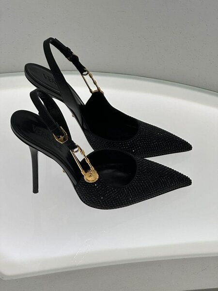 Heel sandals