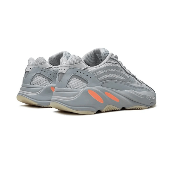 ADIDAS - YEEZY BOOST 700 V2