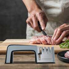 Knife sharpener