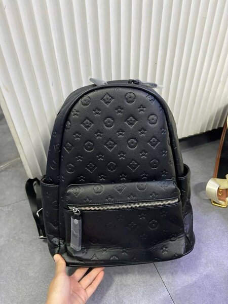 Sac à dos élégant en cuir