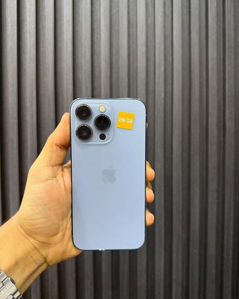 iPhone 13 Pro