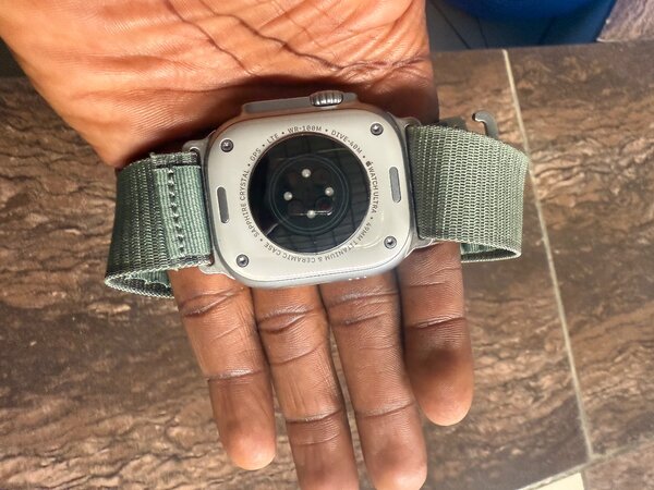 Apple Watch ultra 1