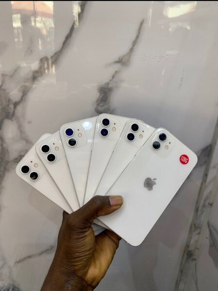 iPhone 11,64gig