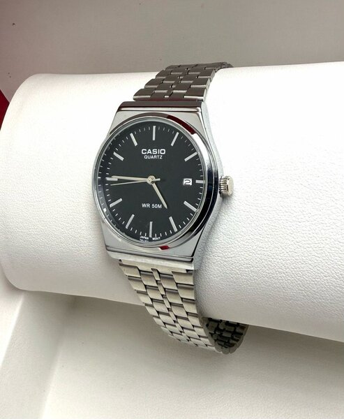 Belle montre avec coffret